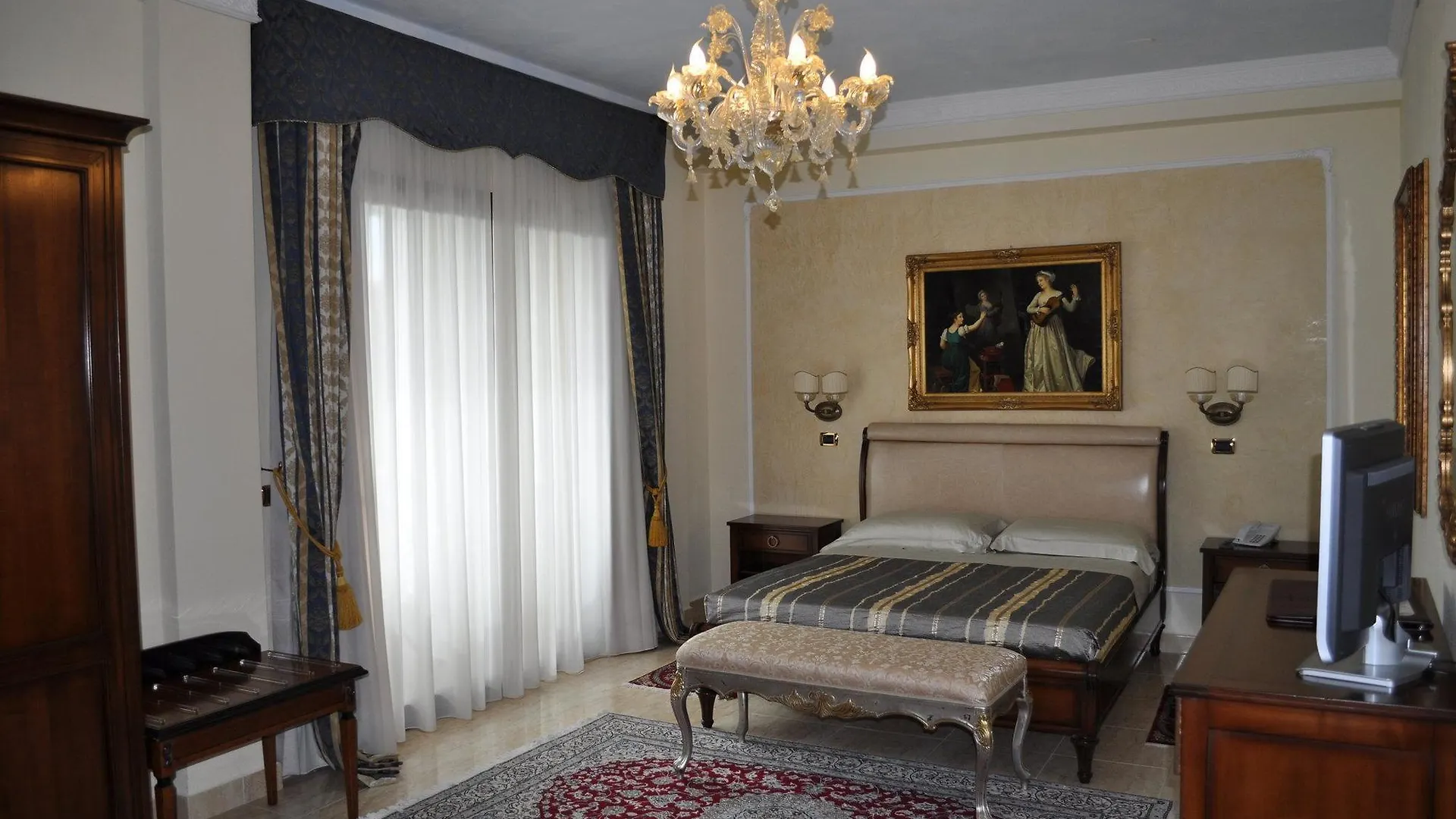 ****  Grand Hotel President Olbia Italia