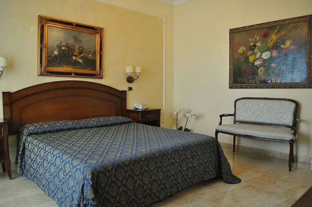 Grand Hotel President Olbia 4*,