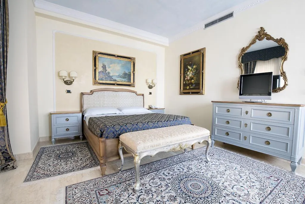 Grand Hotel President Ольбия